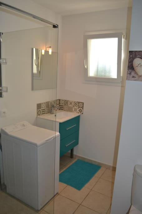 Joli Appartement Au Calme Entre Nimes Et Avignon Meynes Экстерьер фото